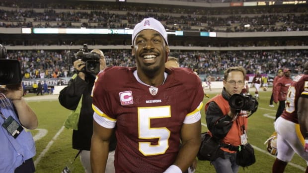 mcnabb-victorious-in-return-as-a-redskin-76199ebbde120b45